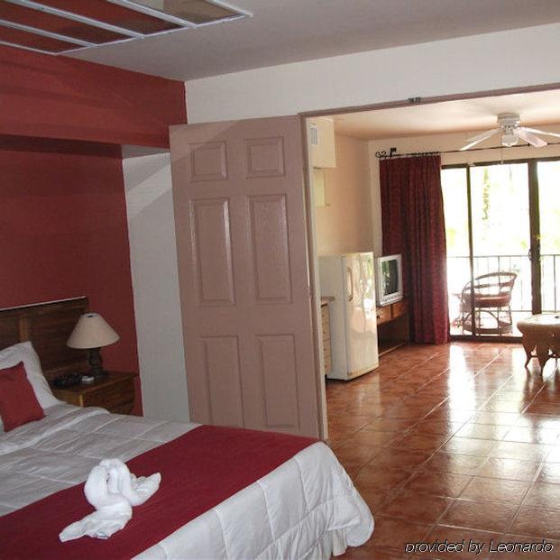 Copacabana Hotel And Suites (Adults Only) Jacó Zimmer foto