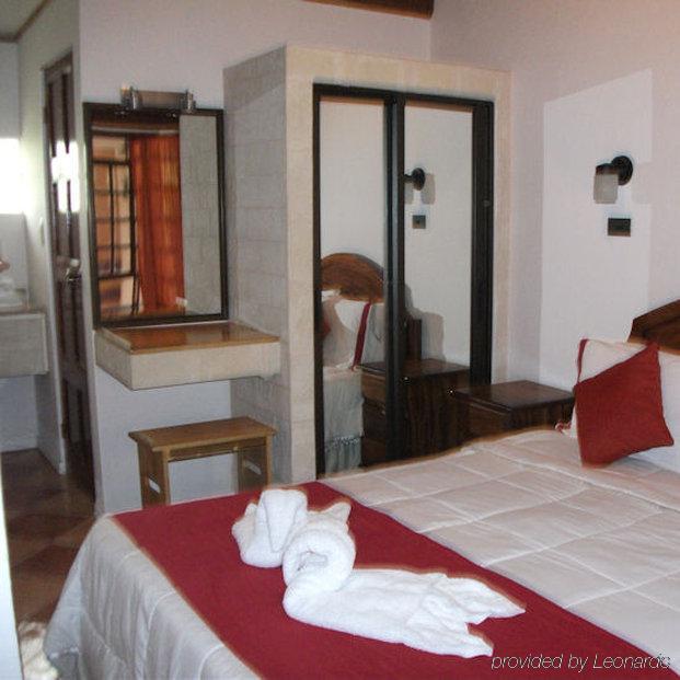 Copacabana Hotel And Suites (Adults Only) Jacó Zimmer foto